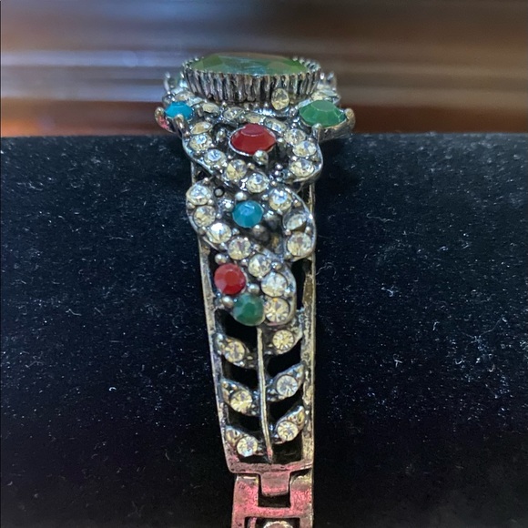 *NEW AND NEVER WORN* Multicolor Bracelet - Picture 2 of 3